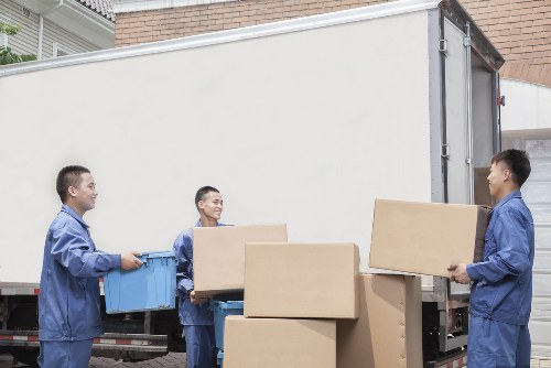 Storage and furniture transport service for customers in Belsize Park